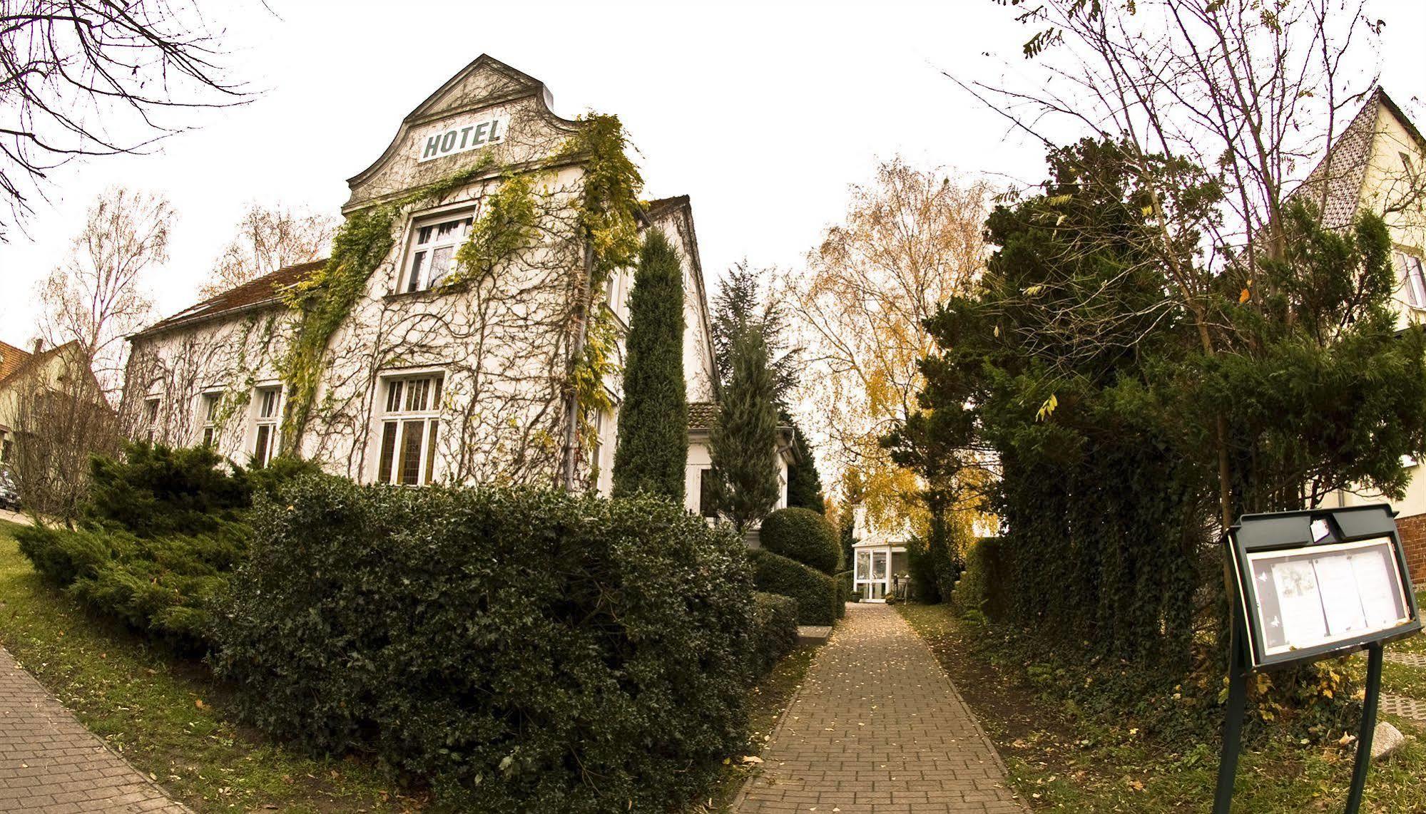 Landhaus Kyritz Hotel Exterior photo